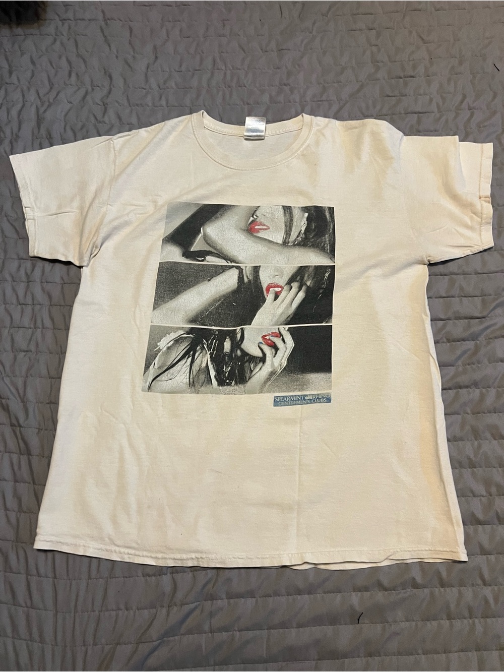 Cream Graphic Short Sleeve T-Shirt